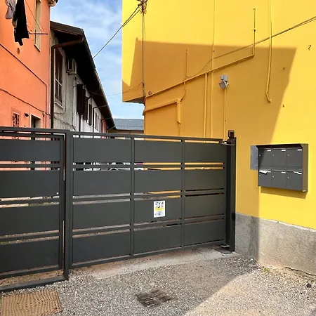 + Panzió Saronno