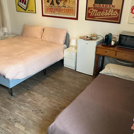 Bed and Breakfast +