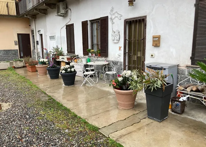 Bed & Breakfast + 3*